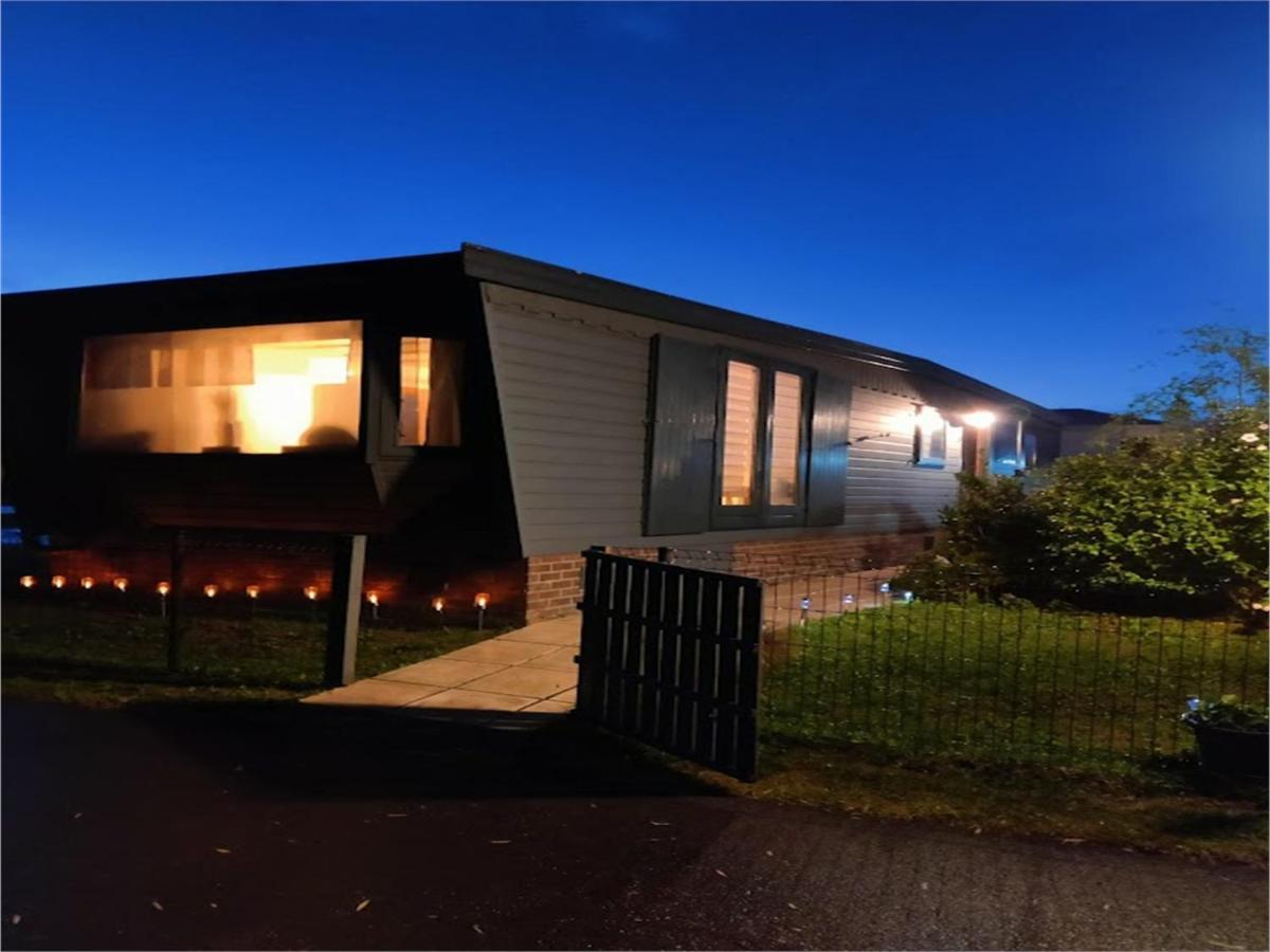 Tiny Beachhouse Belgium, Wenduine Hotel Exterior photo